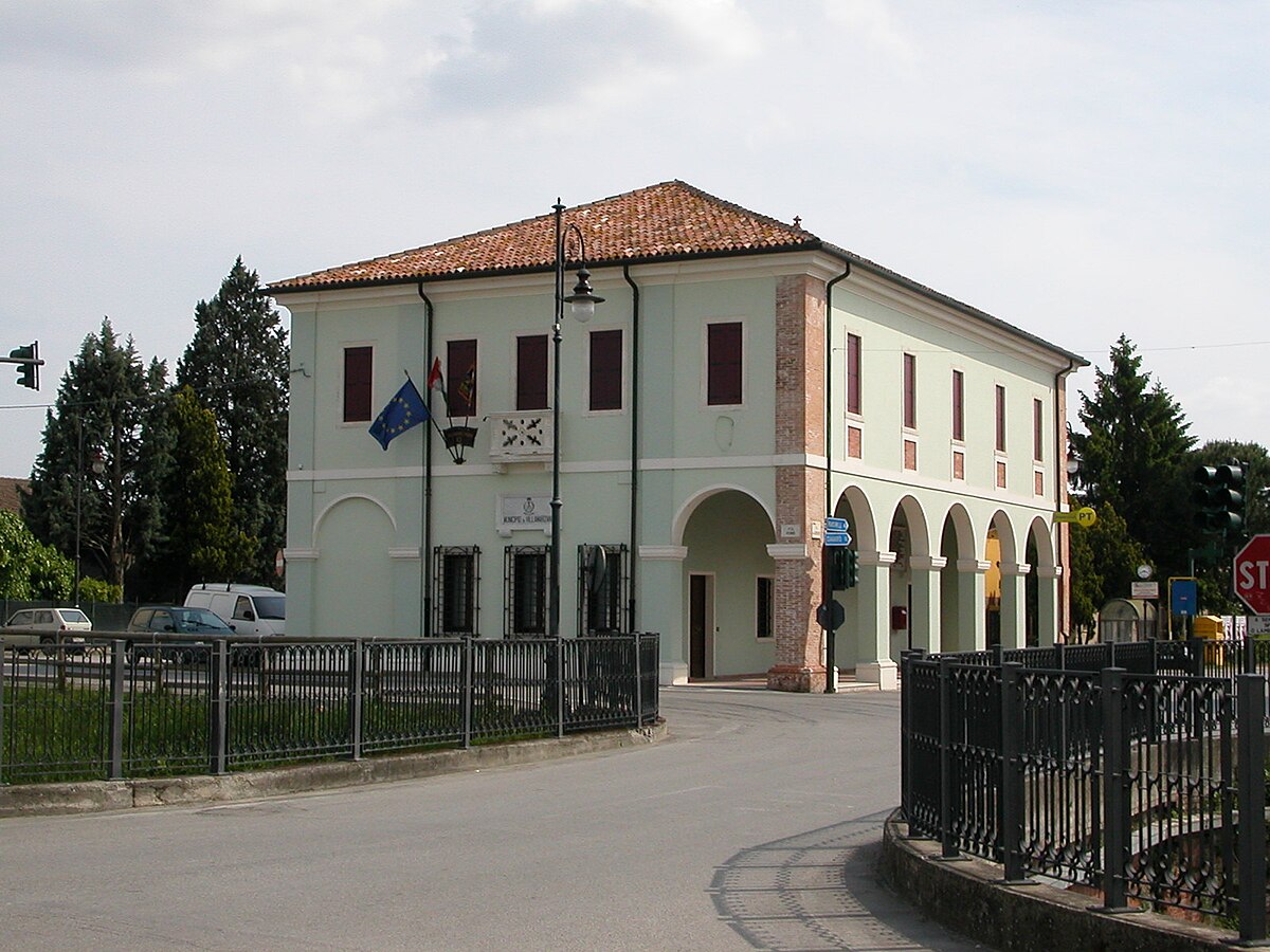 Municipio,_Villamarzana Municipio,_Villamarzana